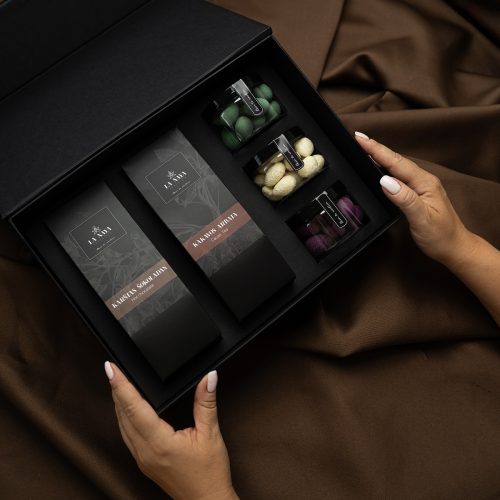 LA NAYA rinkinys dėžutėje su magnetu